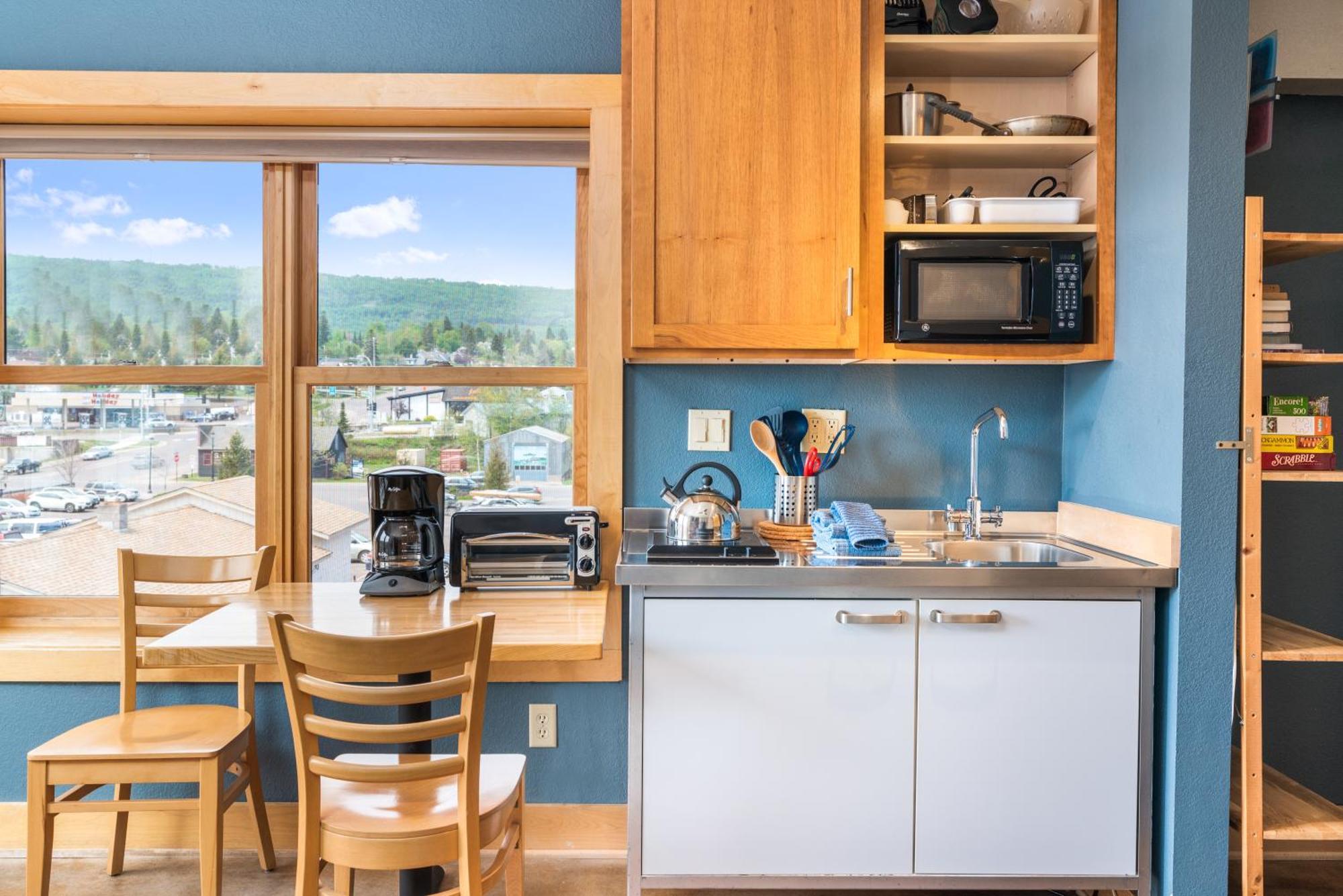 East Bay Suites Grand Marais Exterior foto